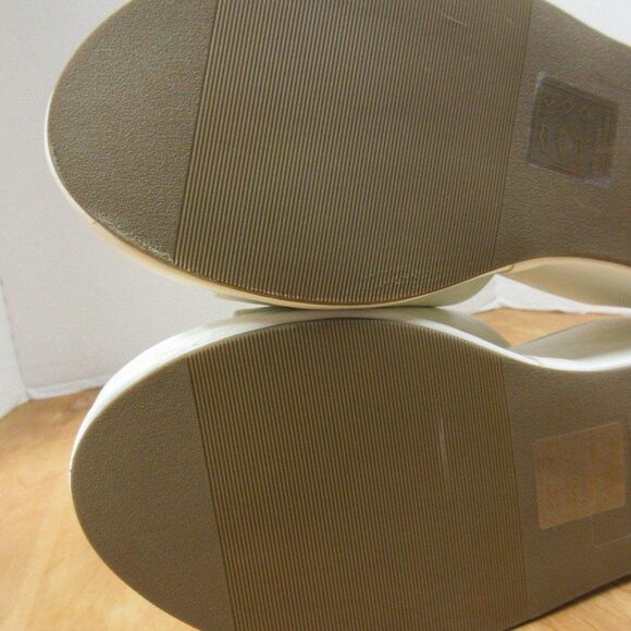 SHEIN Thick Platform Wedge Heel Slide Mule Womens Sz 9 Slip On White Sandal NEW - Picture 11 of 12